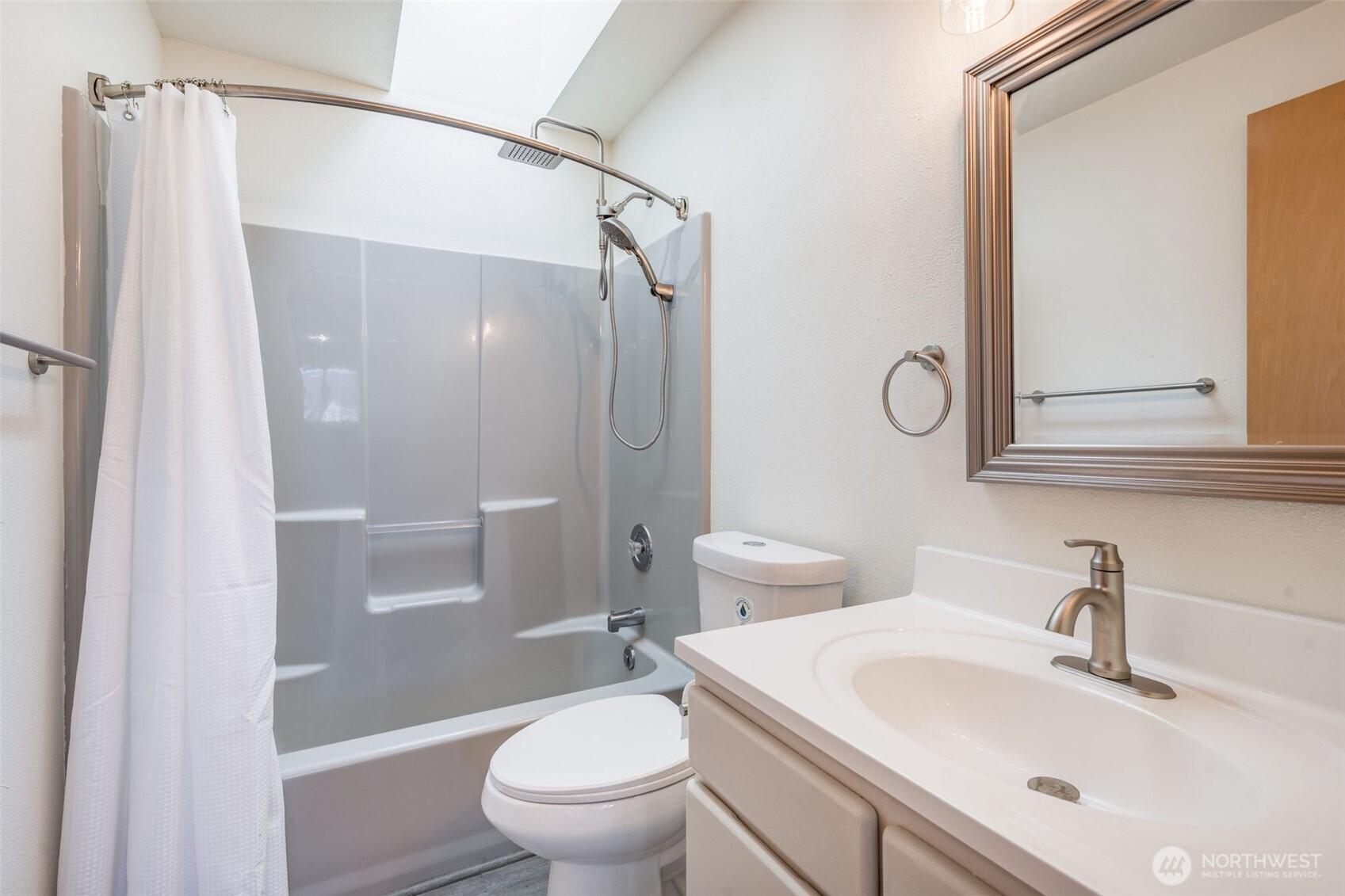 OCEAN SHORES, Washington, 98569, United States, 3 Bedrooms Bedrooms, ,3 BathroomsBathrooms,Residential,For Sale,1918450