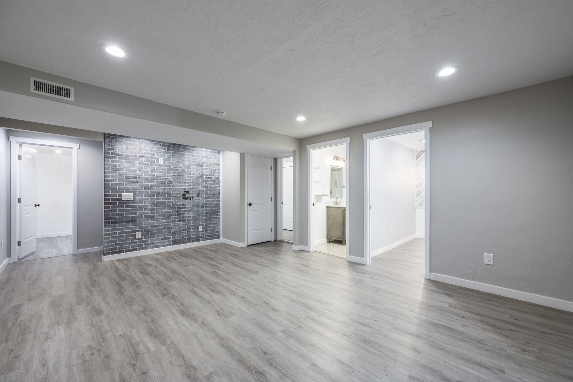  Meticulously Upgraded Townhome in Prime Draper - 物件實景