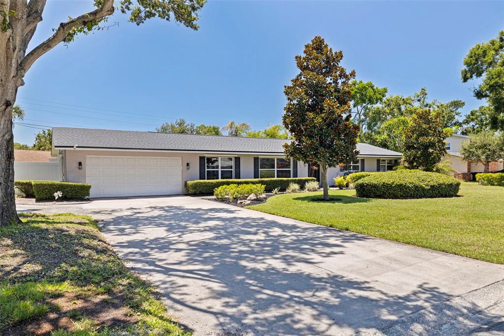 St Petersburg, Florida, 33712, United States, 3 Bedrooms Bedrooms, ,2 BathroomsBathrooms,Residential,For Sale,1907287