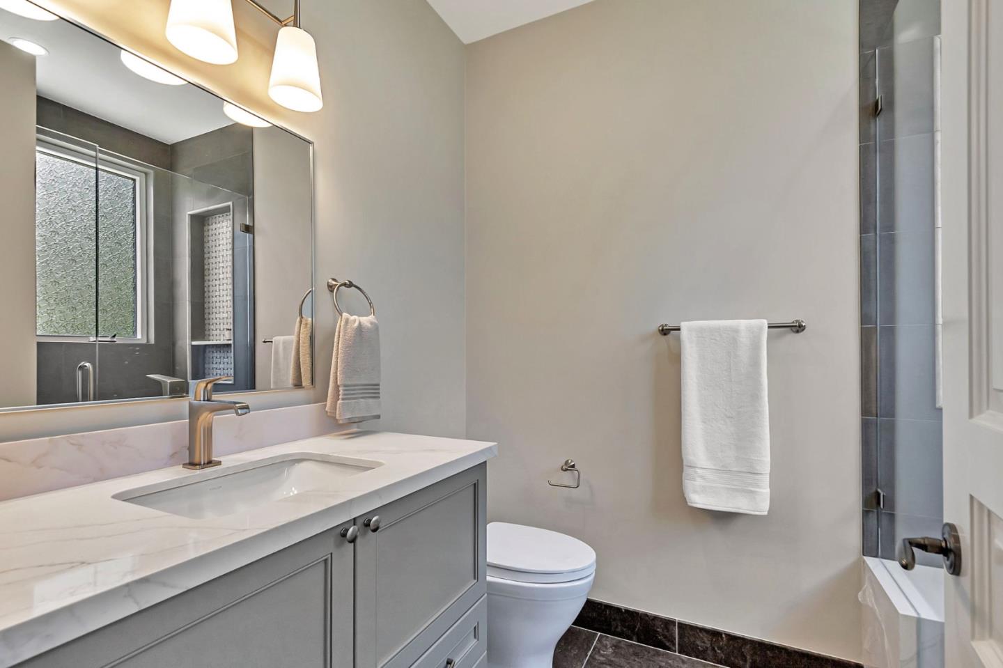 Los Gatos, California, 95032, United States, 8 Bedrooms Bedrooms, ,11 BathroomsBathrooms,Residential,For Sale,1855941