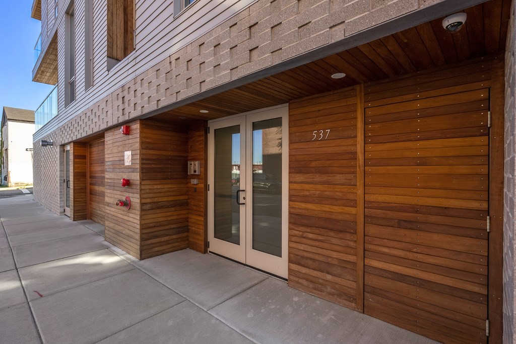 Boston, Massachusetts, 02127, United States, 2 Bedrooms Bedrooms, ,2 BathroomsBathrooms,Residential,For Sale,1916943