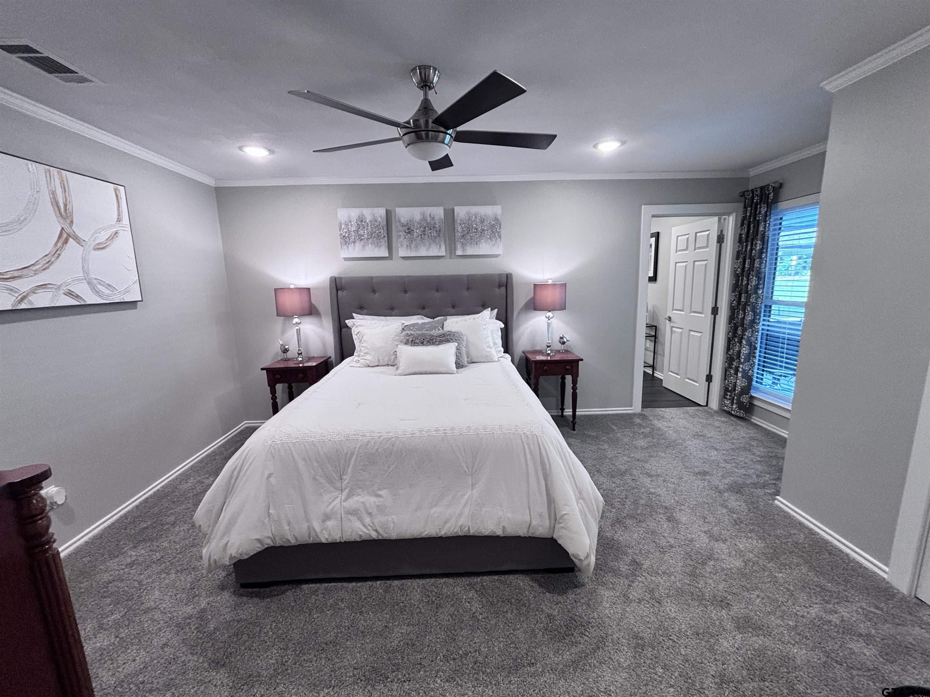 Pittsburg, Texas, 75686, United States, 4 Bedrooms Bedrooms, ,5 BathroomsBathrooms,Residential,For Sale,1943892