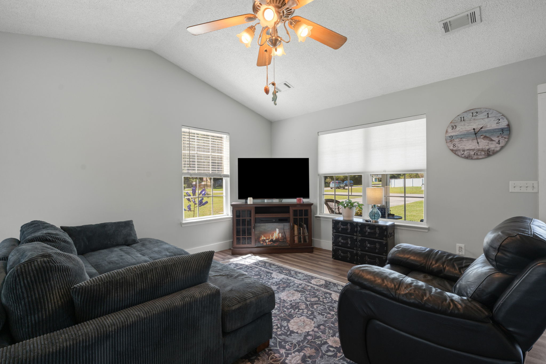  16 Blacksmith Circle, Beaufort - 物件實景