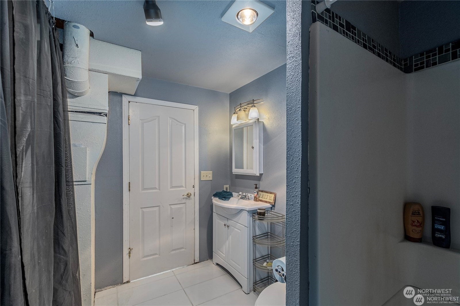9505 Plateau Road, Cashmere, Washington, 98815, United States, 4 Bedrooms Bedrooms, ,3 BathroomsBathrooms,Residential,For Sale,9505 Plateau Road,1611849