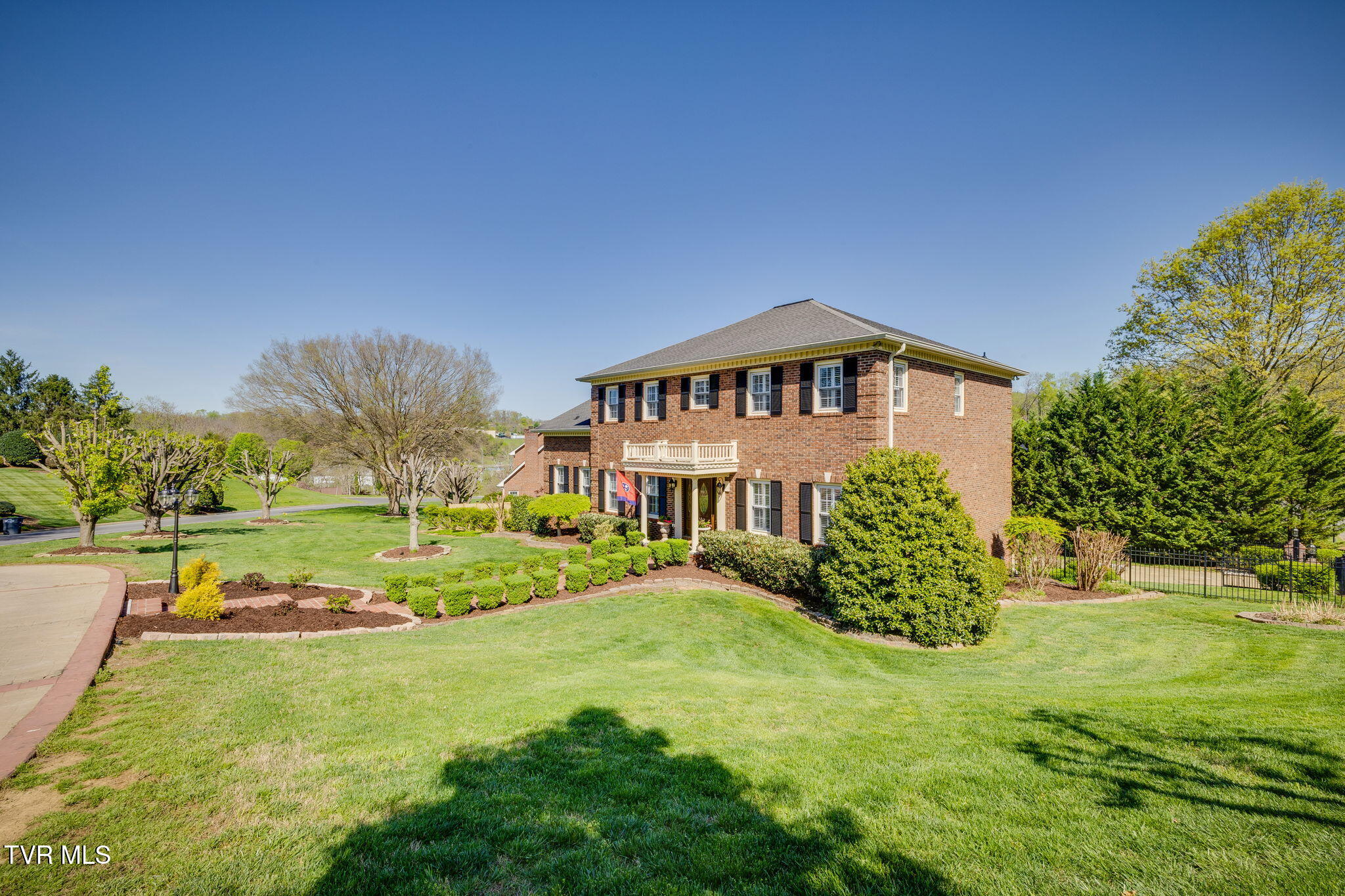 Kingsport, Tennessee, 37664, United States, 5 Bedrooms Bedrooms, ,5 BathroomsBathrooms,Residential,For Sale,1931023
