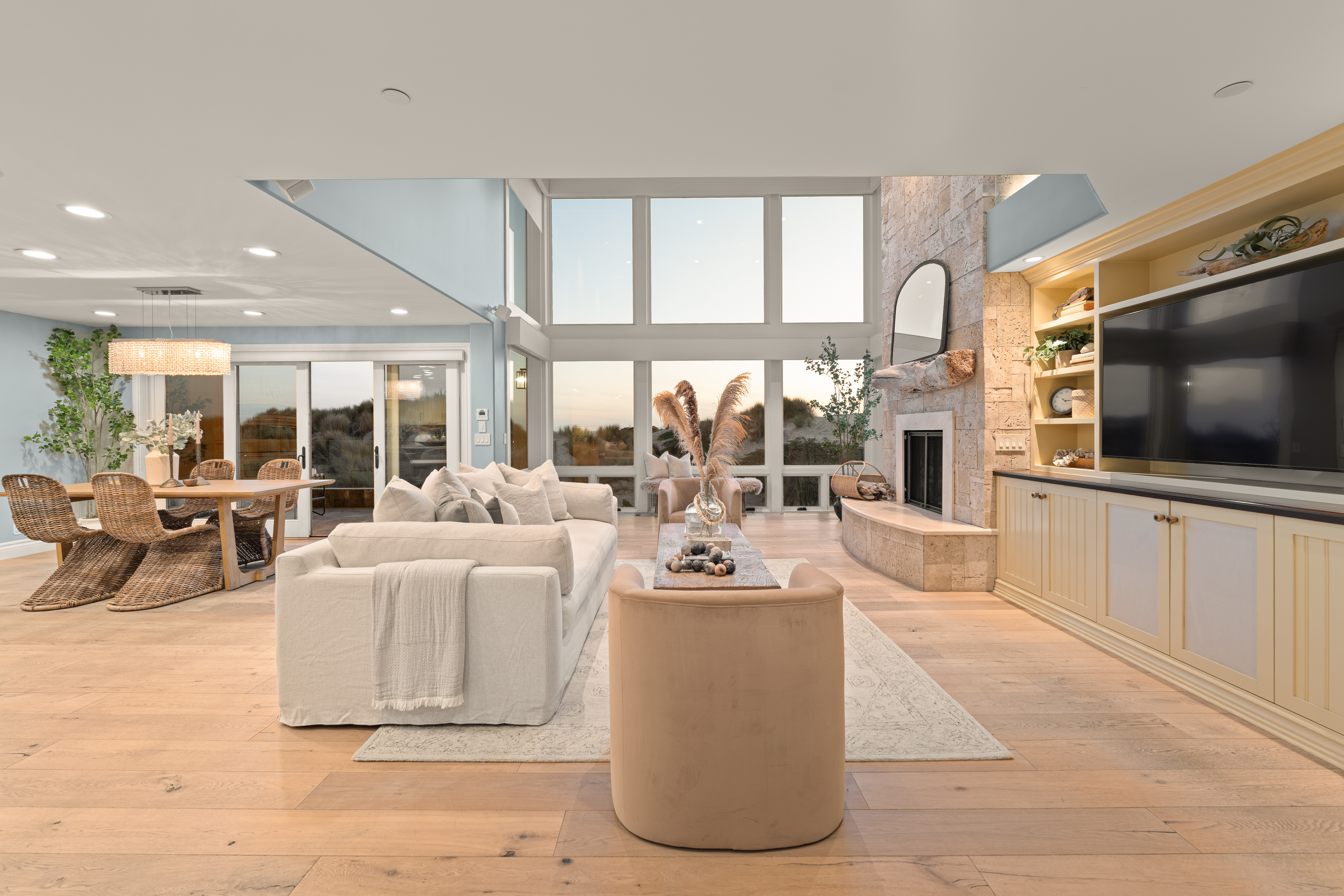  1096 Belfast Lane, Ventura, CA 93001 - 物件實景