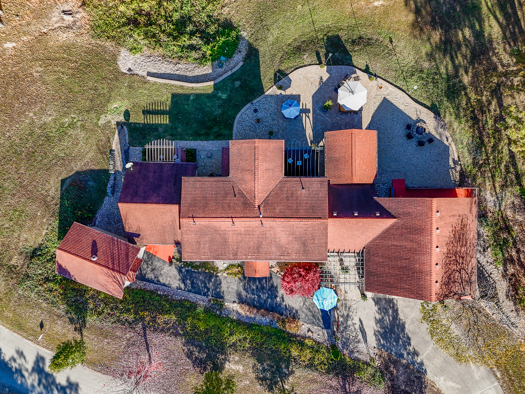 Charelston, Illinois, 61920, United States, 3 Bedrooms Bedrooms, ,3 BathroomsBathrooms,Residential,For Sale,1988576