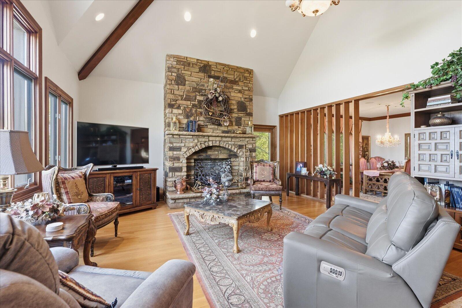 Guild, Tennessee, 37340, United States, 4 Bedrooms Bedrooms, ,5 BathroomsBathrooms,Residential,For Sale,2040612