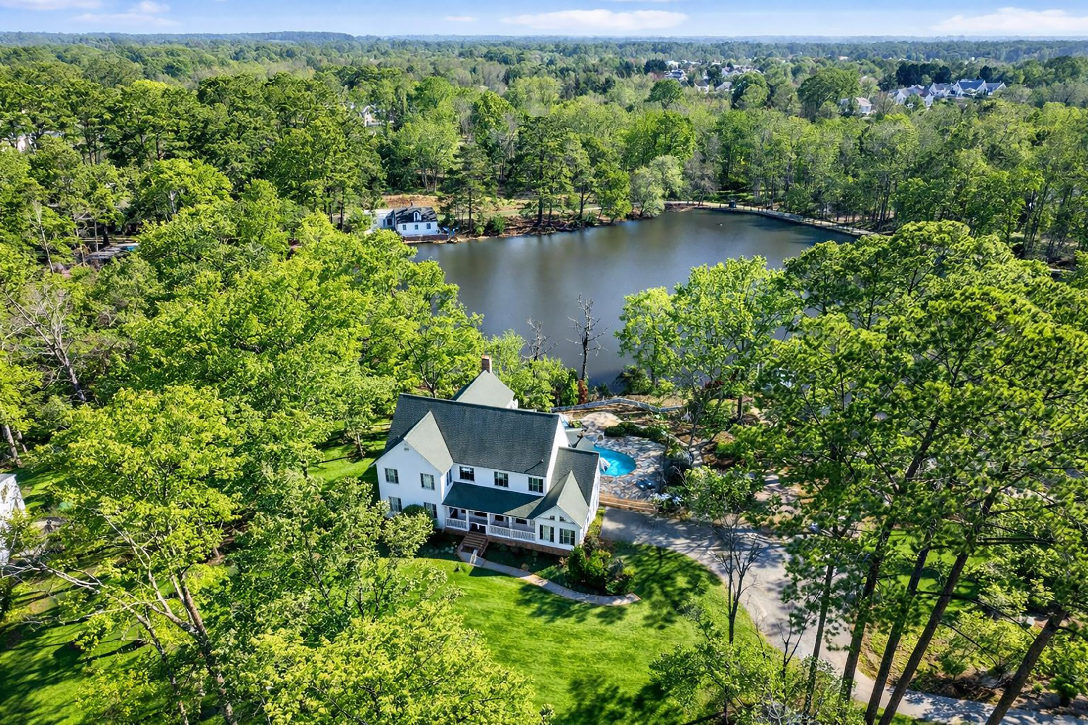  Truly Exceptional Lakeside Retreat - 物件實景