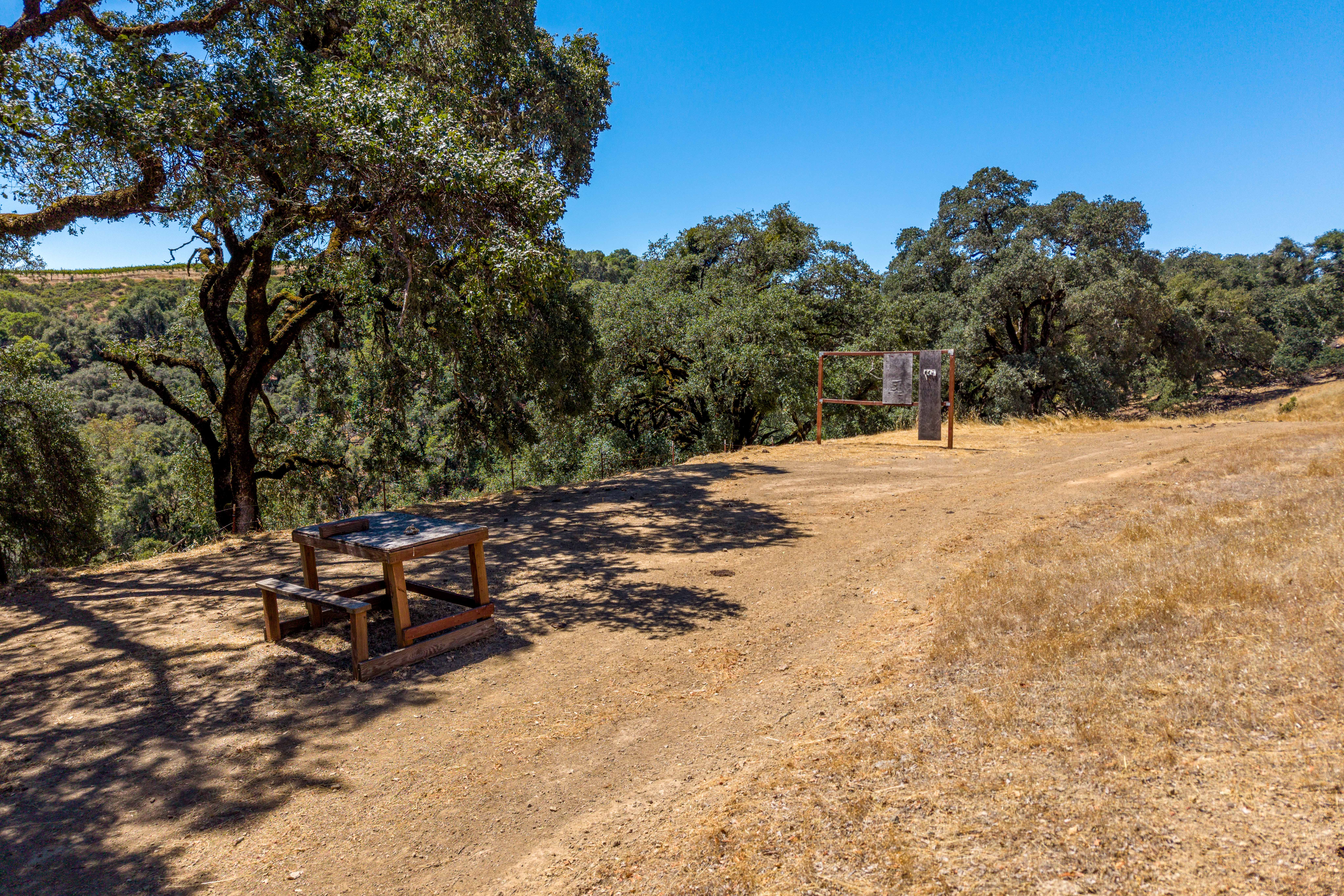  18115 Highlands Ridge Road, Yorkville, CA 95494 - 物件實景