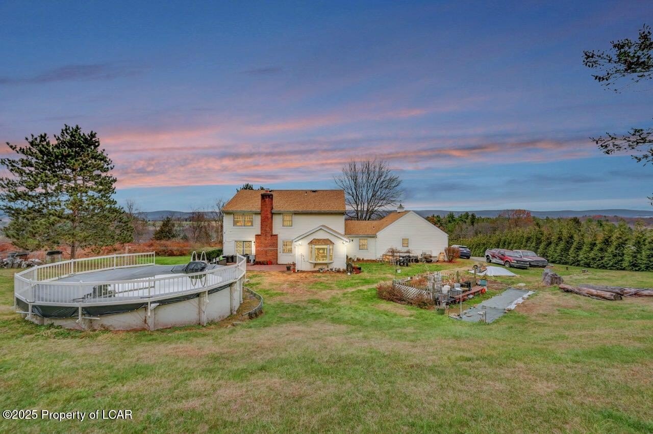 Sugarloaf, Pennsylvania, 18249, United States, 4 Bedrooms Bedrooms, ,3 BathroomsBathrooms,Residential,For Sale,1996756