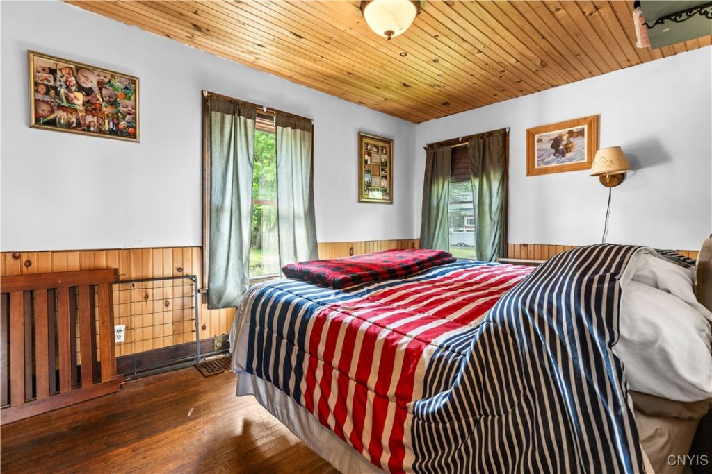 Forestport, New York, 13338, United States, 4 Bedrooms Bedrooms, ,2 BathroomsBathrooms,Residential,For Sale,1882810
