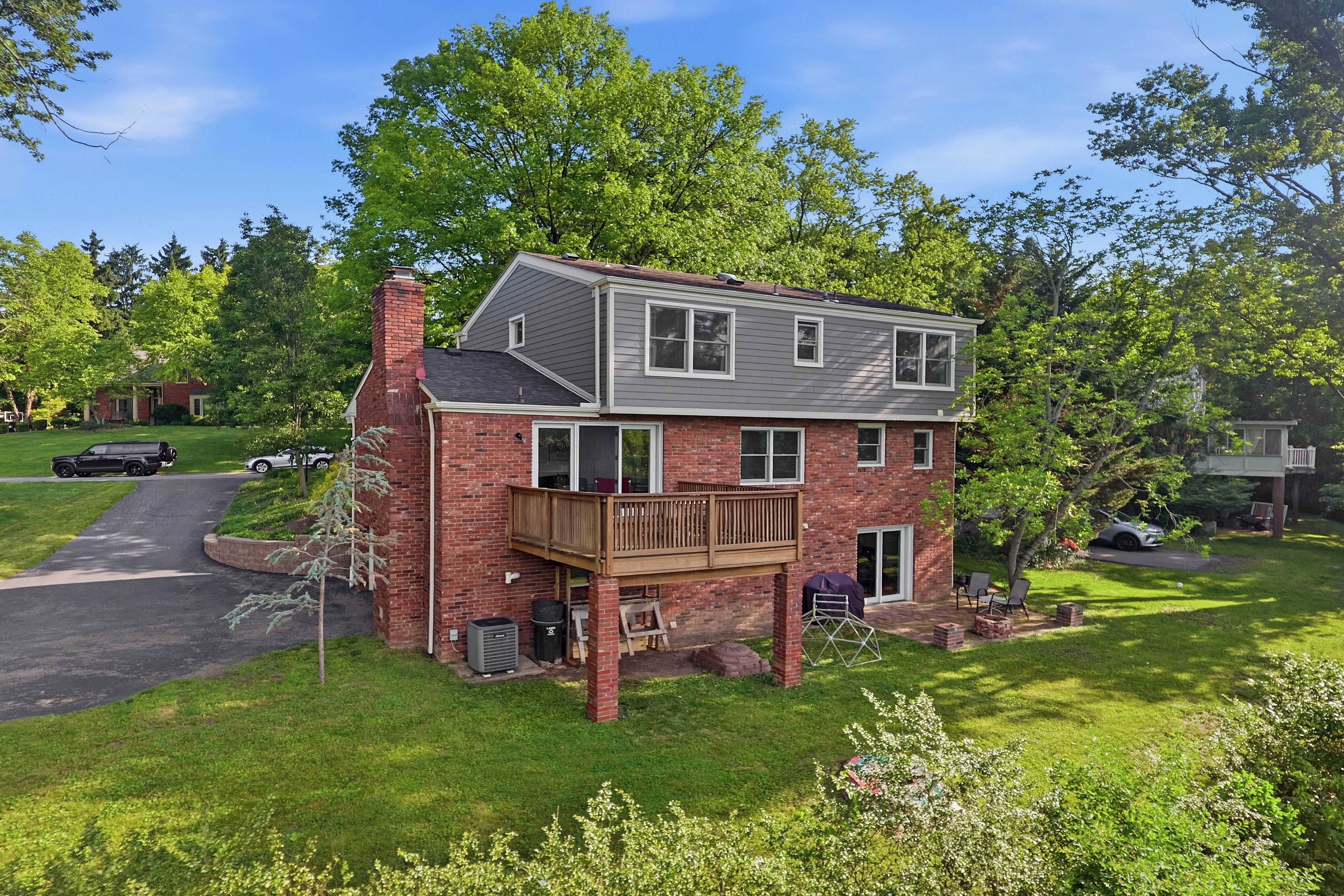  1873 Tilton Drive, Pittsburgh, PA 15241 - 物件實景