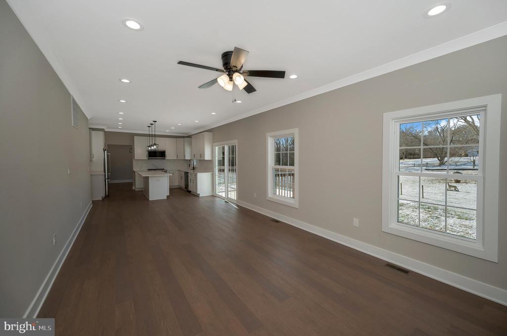 Stafford, Virginia, 22556, United States, 5 Bedrooms Bedrooms, ,4 BathroomsBathrooms,Residential,For Sale,2005720