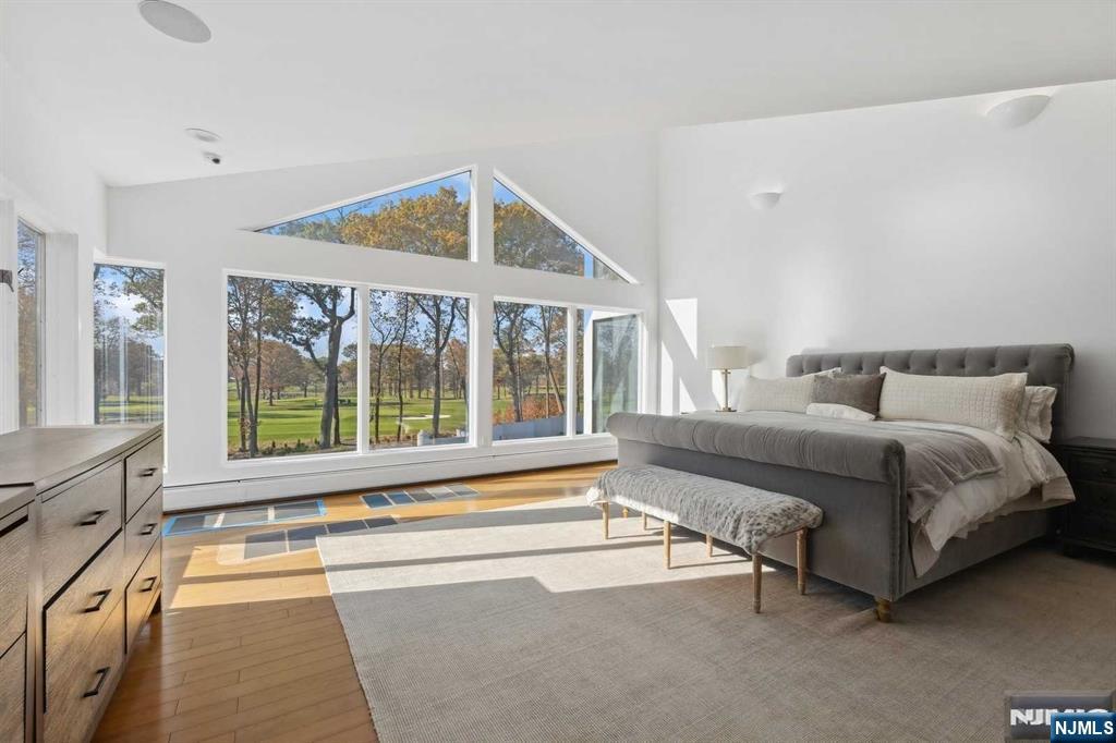 Alpine, New Jersey, 07620, United States, 6 Bedrooms Bedrooms, ,9 BathroomsBathrooms,Residential,For Sale,2000775