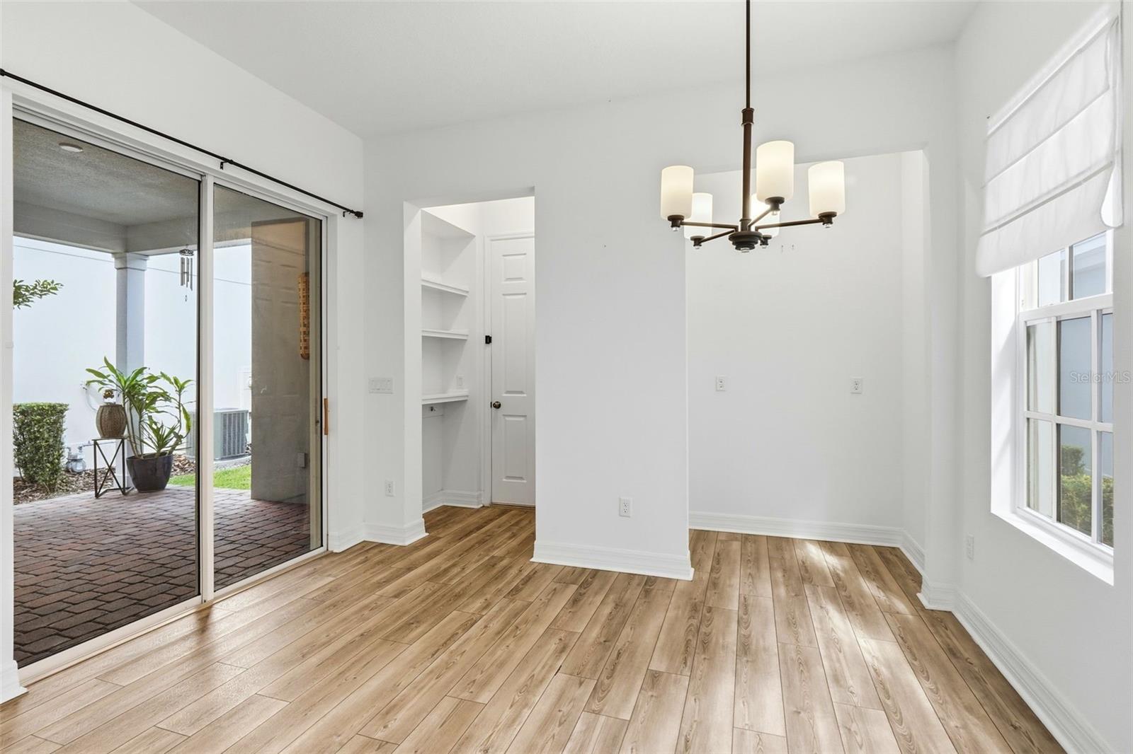 CELEBRATION, Florida, 34747, United States, 4 Bedrooms Bedrooms, ,3 BathroomsBathrooms,Residential,For Sale,1975920