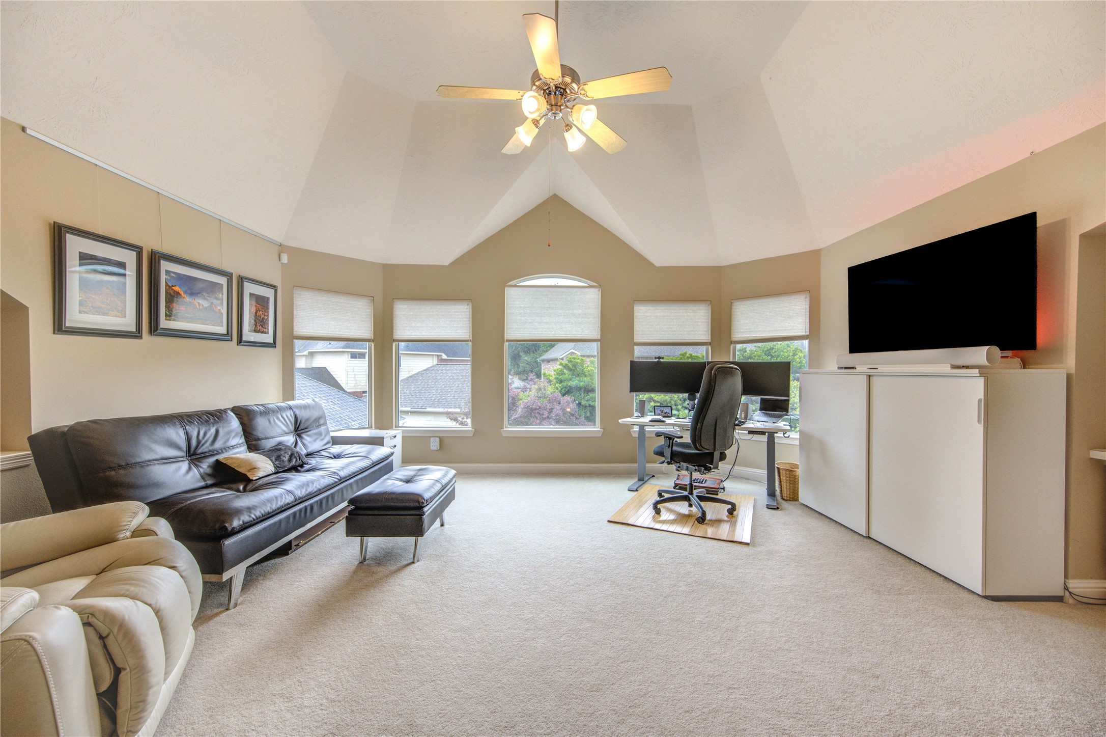  18 Arbor Bend Drive - 物件實景