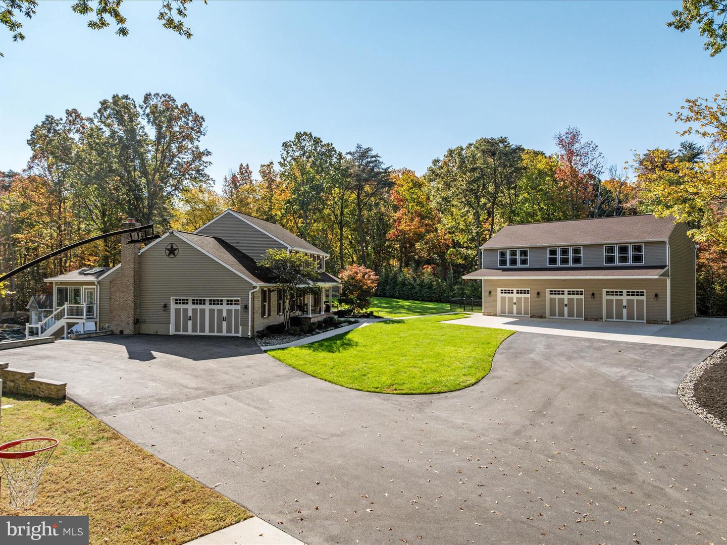 Pasadena, Maryland, 21122, United States, 4 Bedrooms Bedrooms, ,4 BathroomsBathrooms,Residential,For Sale,1989268