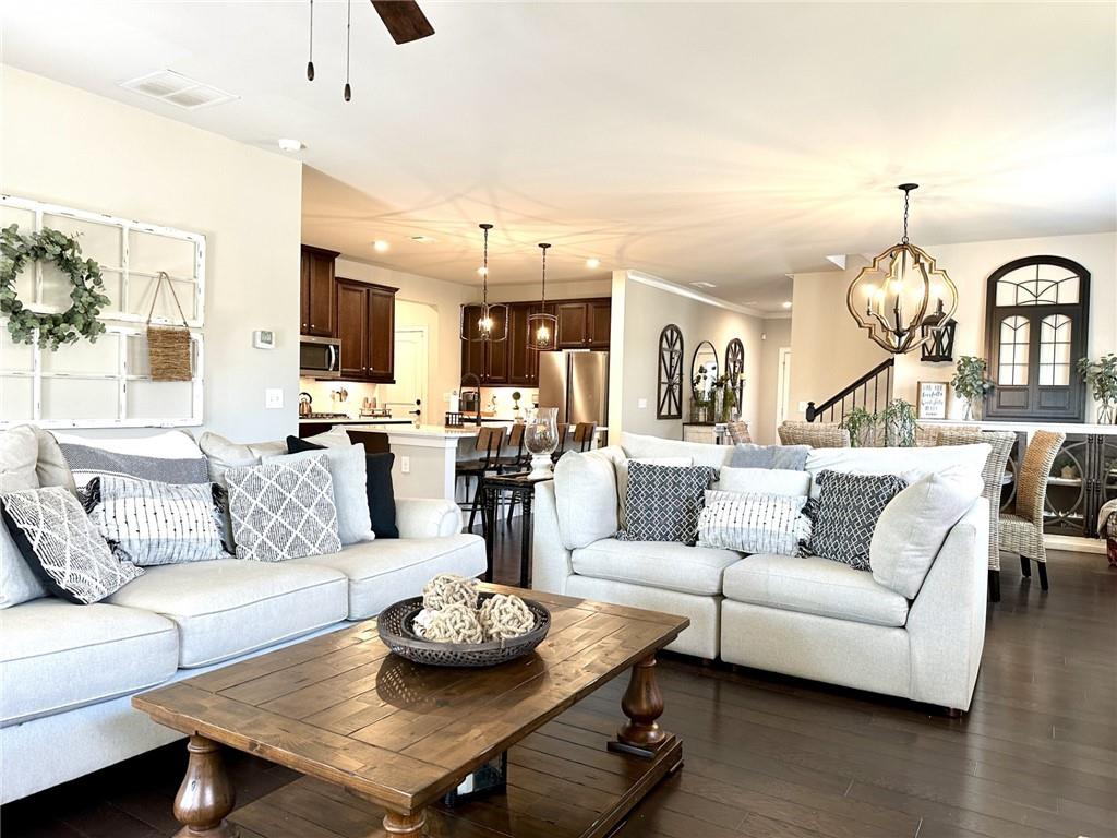 Dawsonville, Georgia, 30534, United States, 6 Bedrooms Bedrooms, ,6 BathroomsBathrooms,Residential,For Sale,1975306