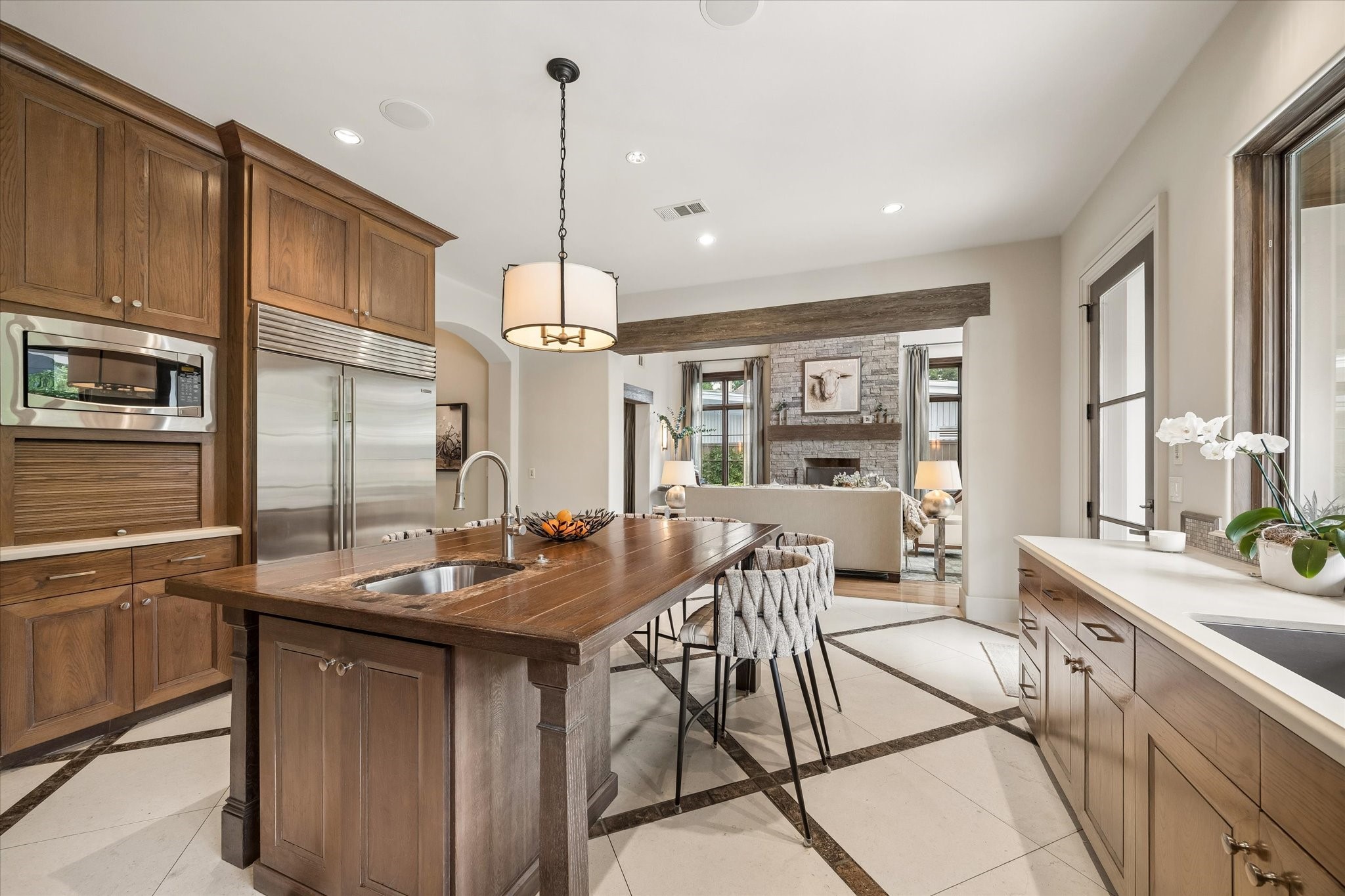  7615 Bryonwood Drive - 物件實景