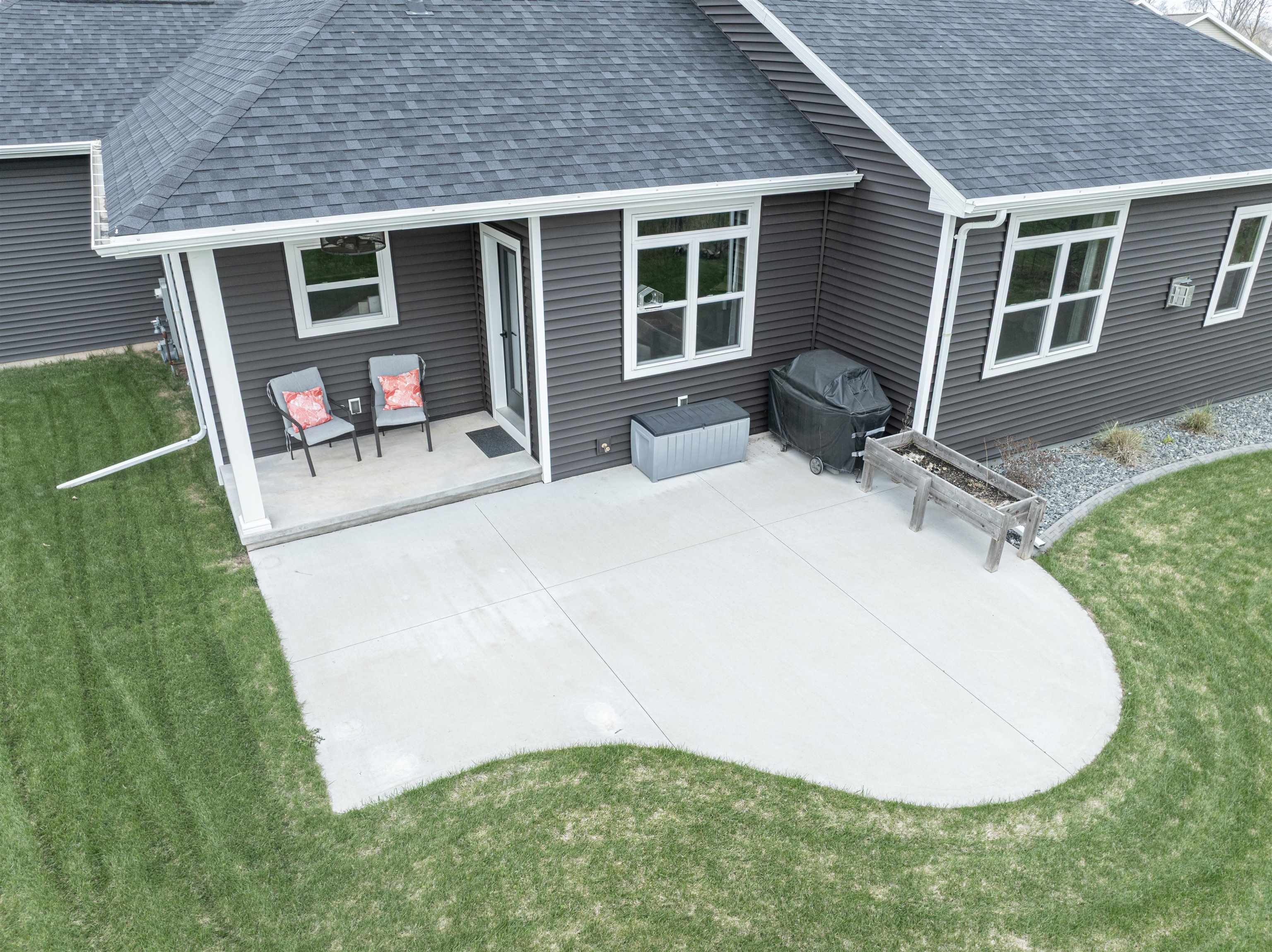 Neenah, Wisconsin, 54956-8964, United States, 4 Bedrooms Bedrooms, ,3 BathroomsBathrooms,Residential,For Sale,1846194