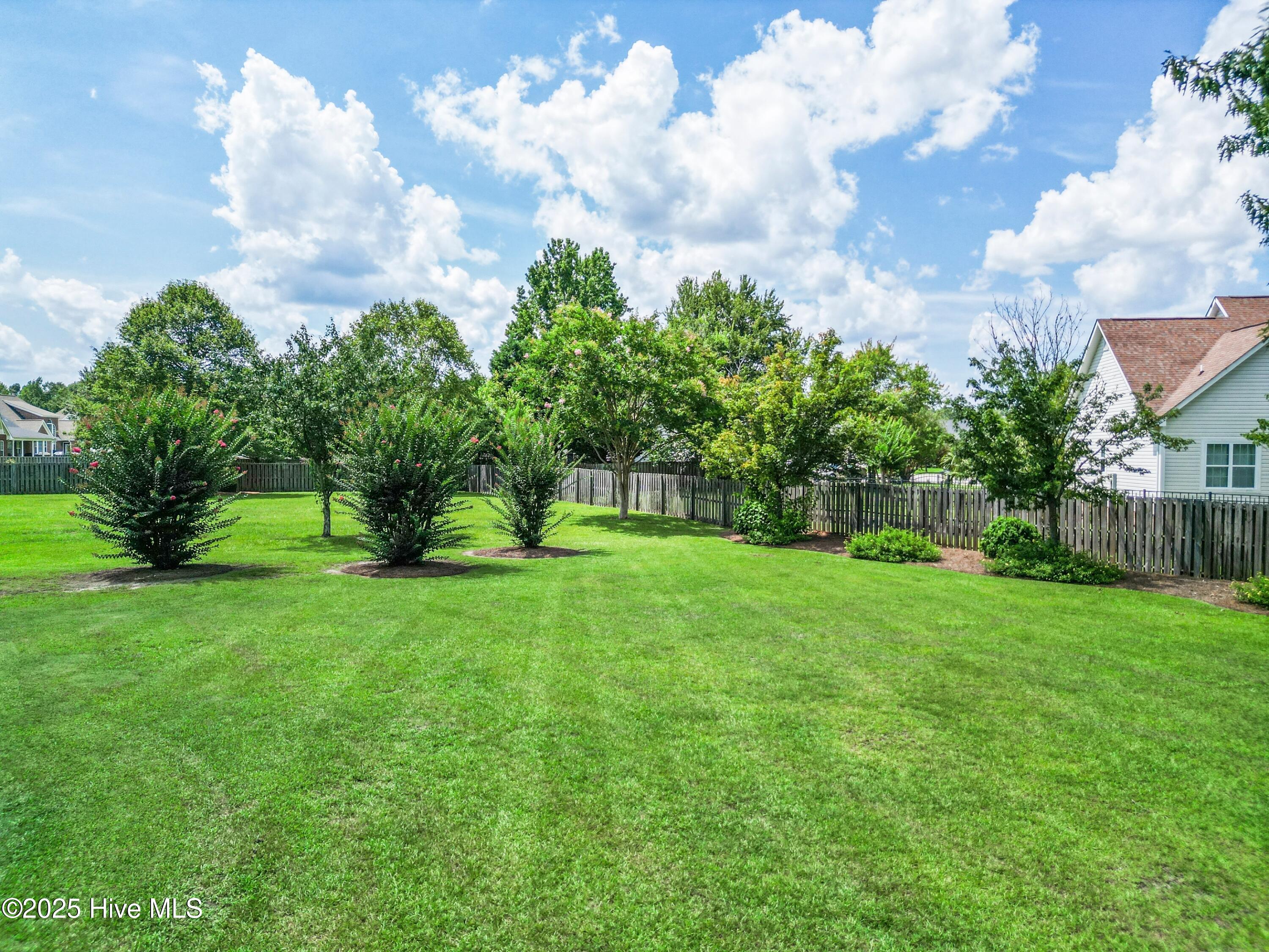 Jacksonville, North Carolina, 28540, United States, 5 Bedrooms Bedrooms, ,4 BathroomsBathrooms,Residential,For Sale,1889954