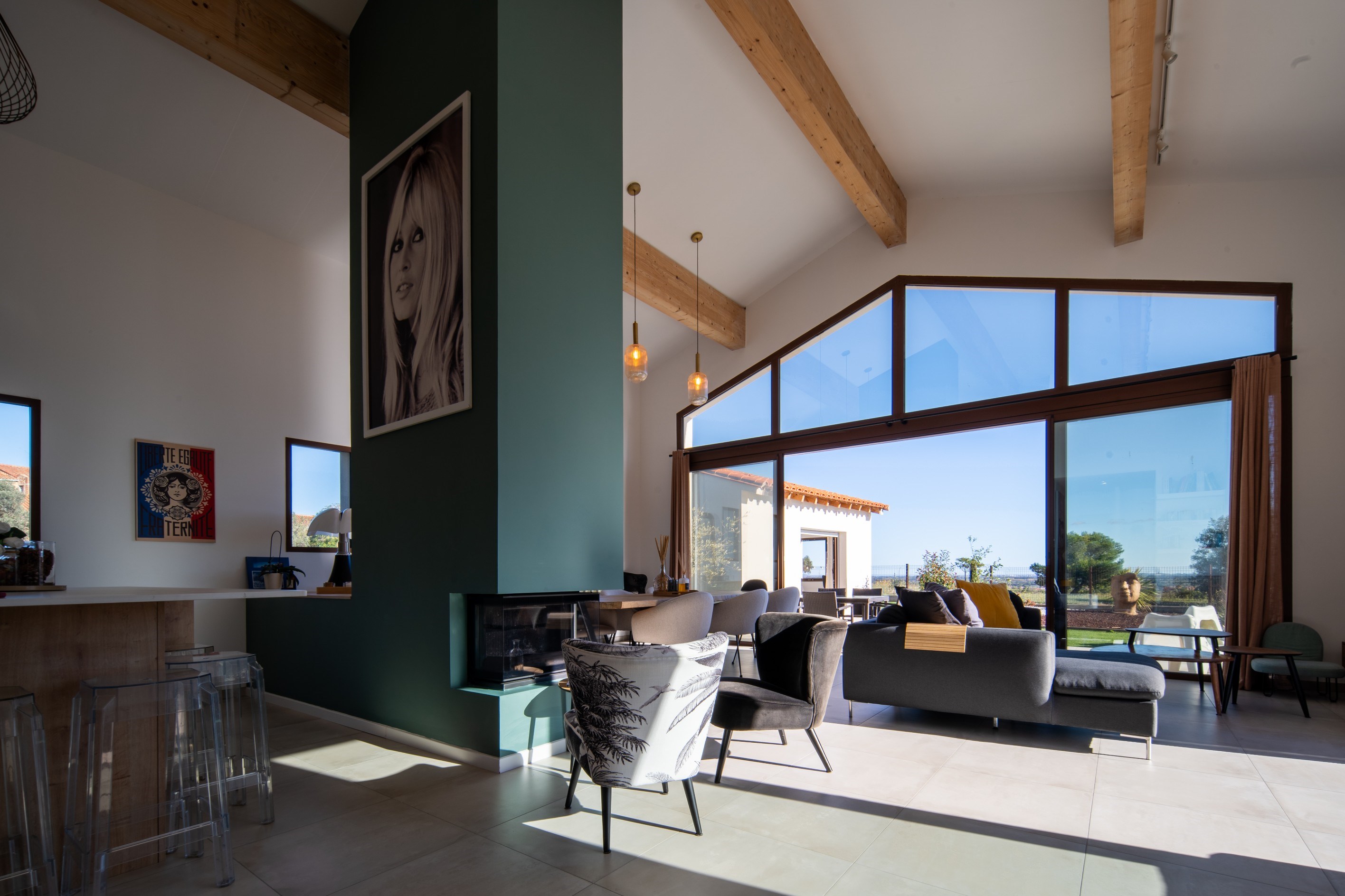  Elegant Contemporary single-storey villa with large garage and pool in a sought… - 物件實景