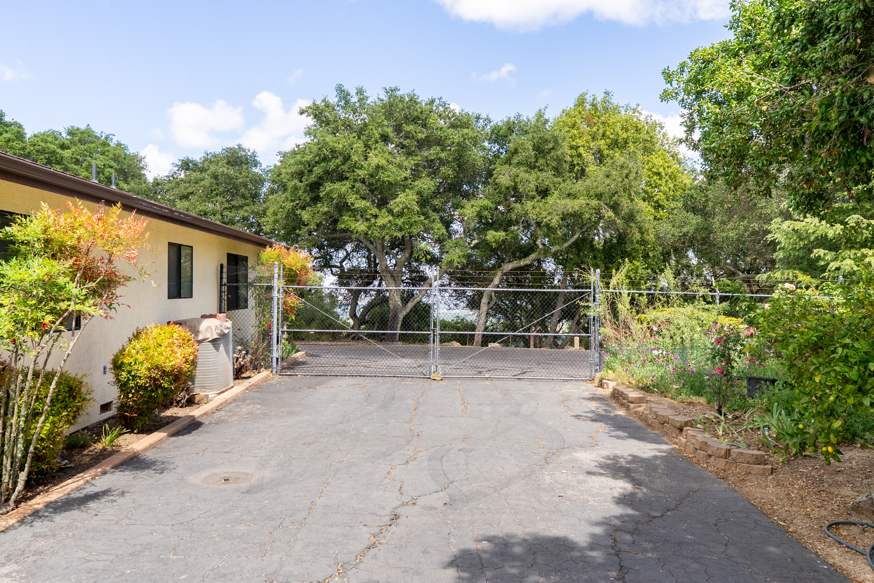  13305 Santa Ana Road, Atascadero, CA 93422 - 物件實景