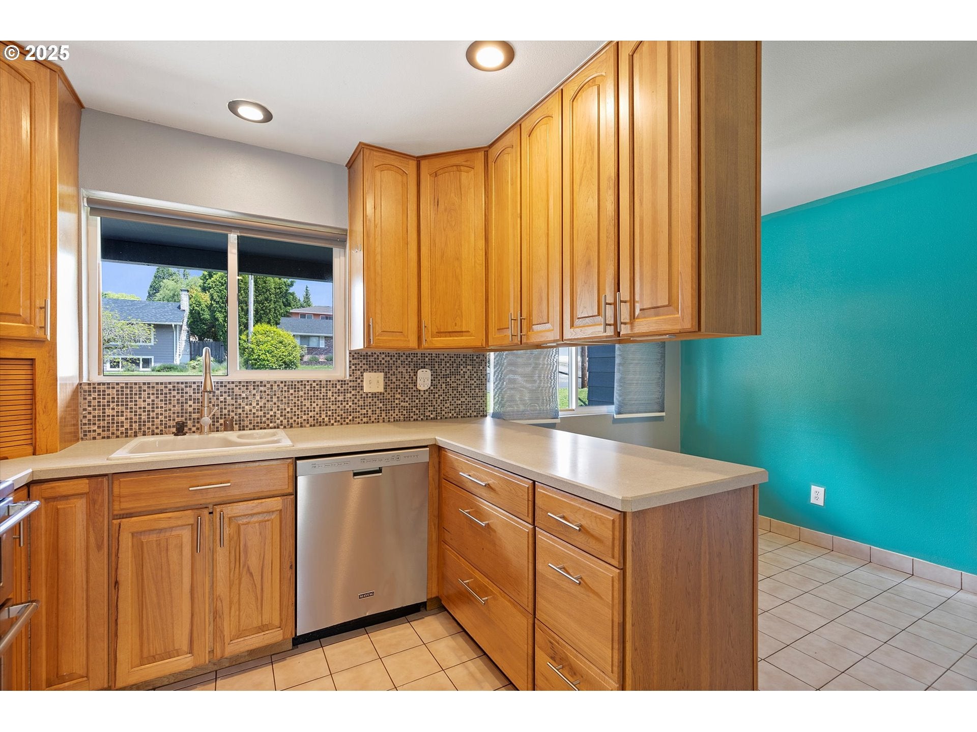 Vancouver, Washington, 98665, United States, 3 Bedrooms Bedrooms, ,3 BathroomsBathrooms,Residential,For Sale,1916415