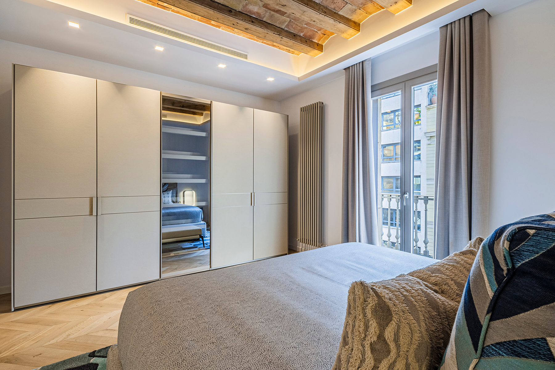  Extraordinary apartment in the heart of the Eixample district - 物件實景