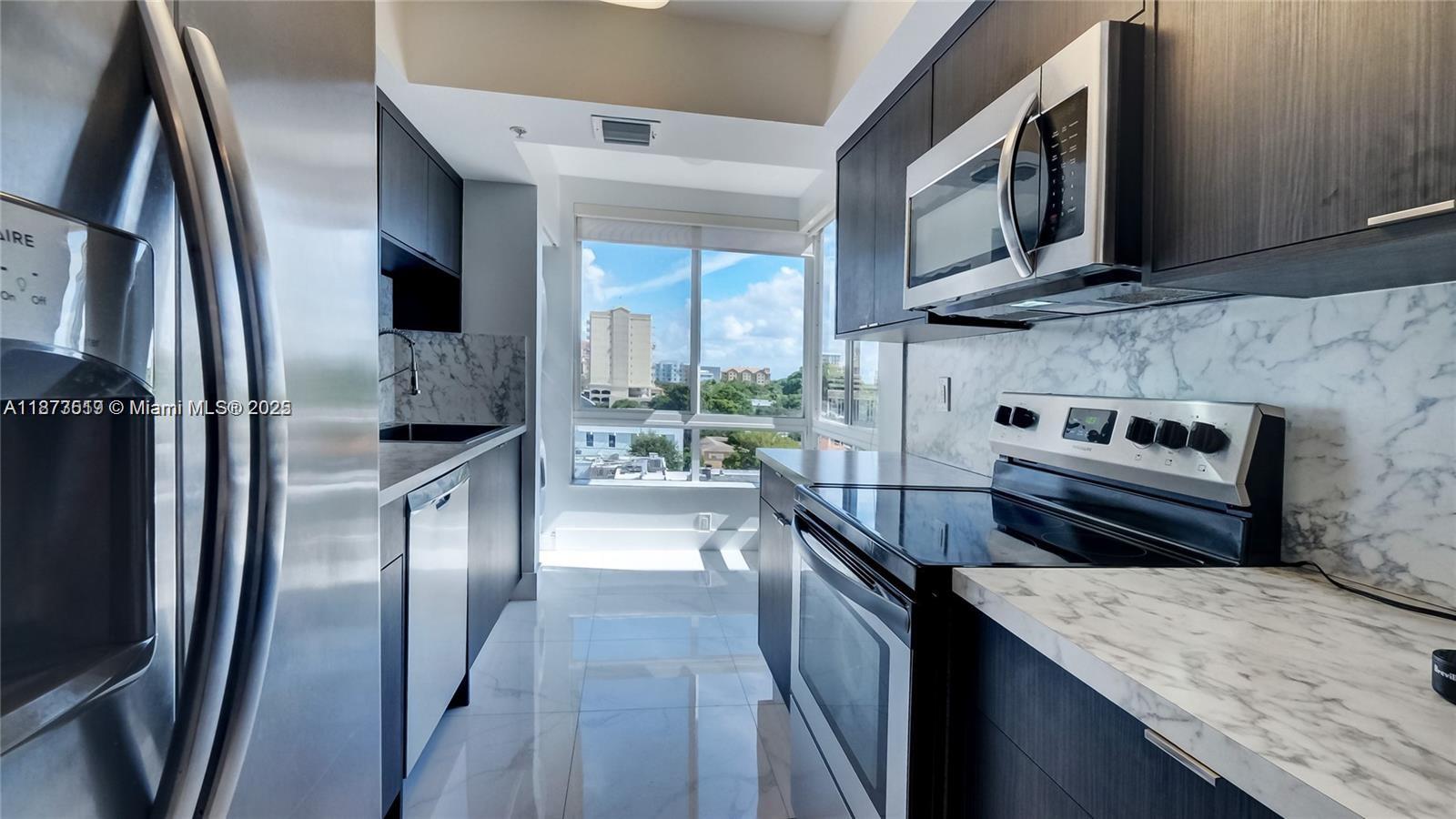 Miami, Florida, 33133, United States, 2 Bedrooms Bedrooms, ,2 BathroomsBathrooms,Residential,For Sale,1939288