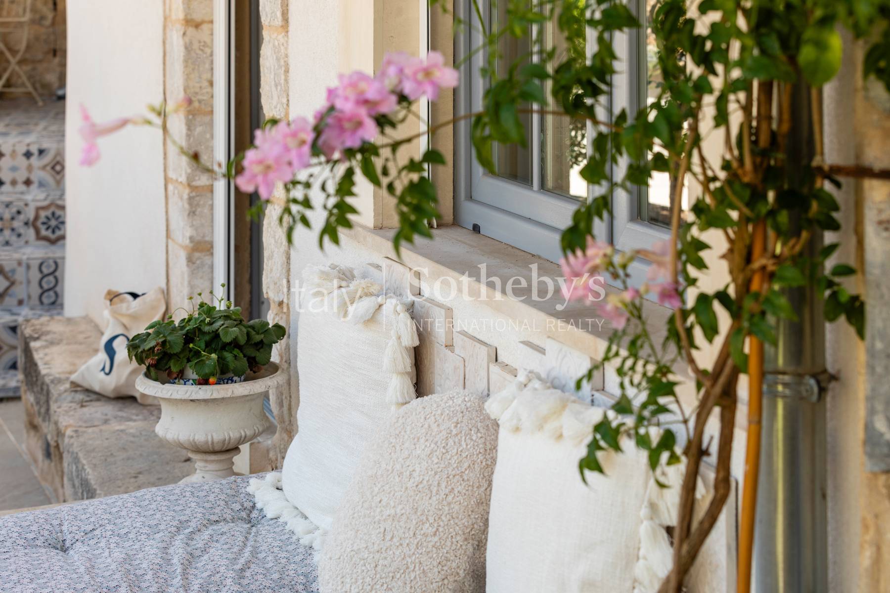  Renovated townhouse with terraces and views over Modica - 物件實景