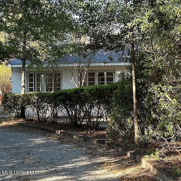 Pass Christian, Mississippi, 39571, United States, 3 Bedrooms Bedrooms, ,2 BathroomsBathrooms,Residential,For Sale,1987859