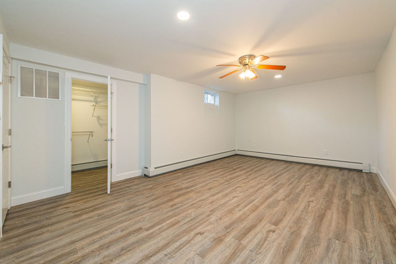 Fairfield, New Jersey, 07004, United States, 4 Bedrooms Bedrooms, ,5 BathroomsBathrooms,Residential,For Sale,2005992