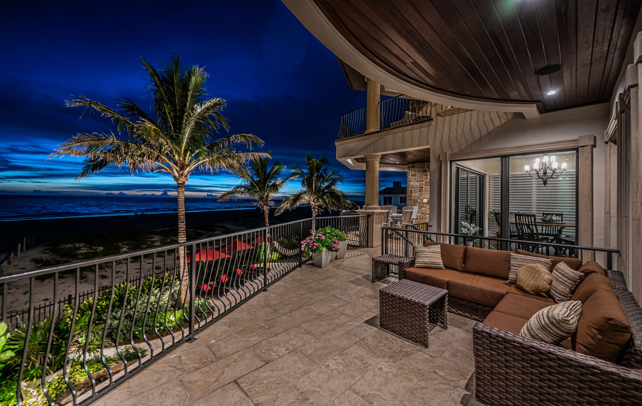 Redington Shores, Florida, 33708, United States, 5 Bedrooms Bedrooms, ,6 BathroomsBathrooms,Residential,For Sale,1921894