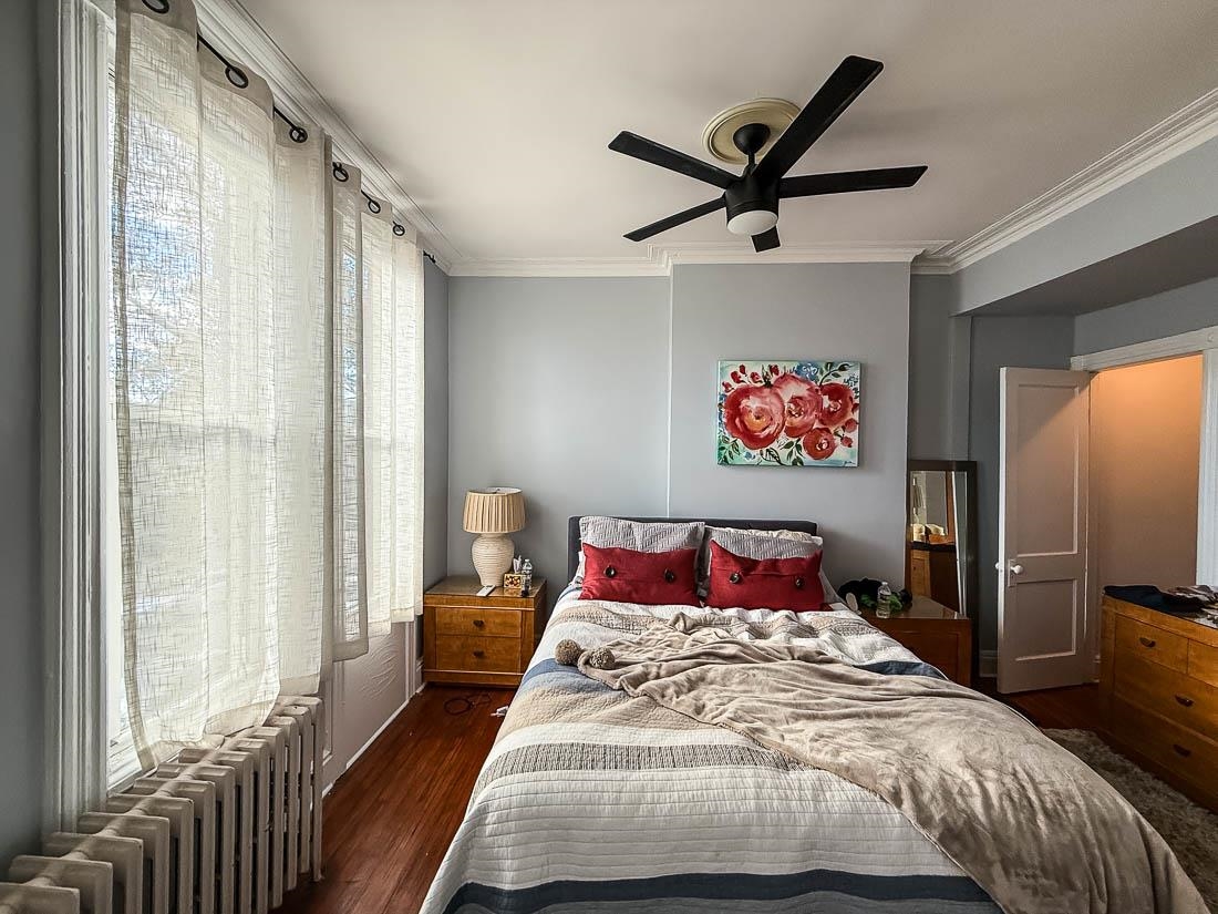 Jersey City, New Jersey, 07304, United States, 4 Bedrooms Bedrooms, ,2 BathroomsBathrooms,Residential,For Sale,1989150