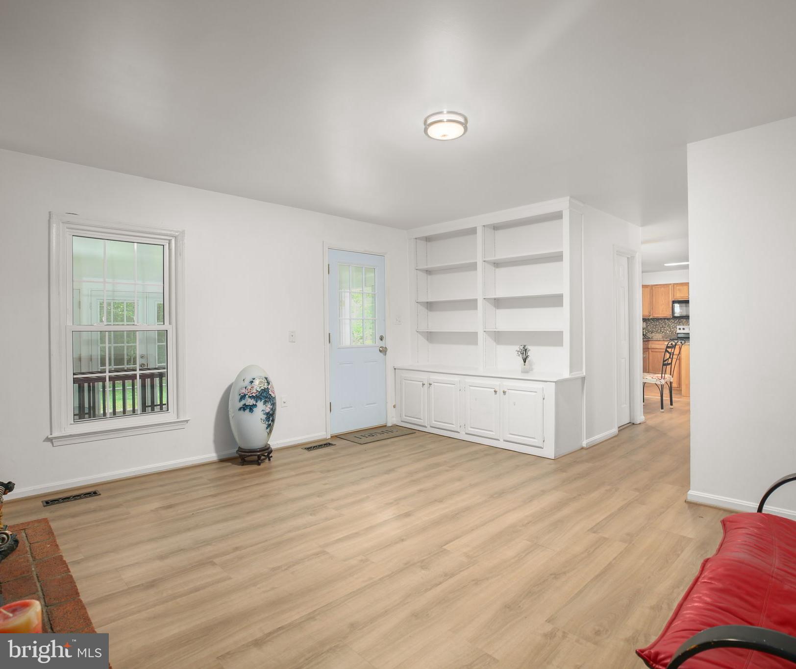 Fairfax Station, Virginia, 22039, United States, 4 Bedrooms Bedrooms, ,3 BathroomsBathrooms,Residential,For Sale,2049120