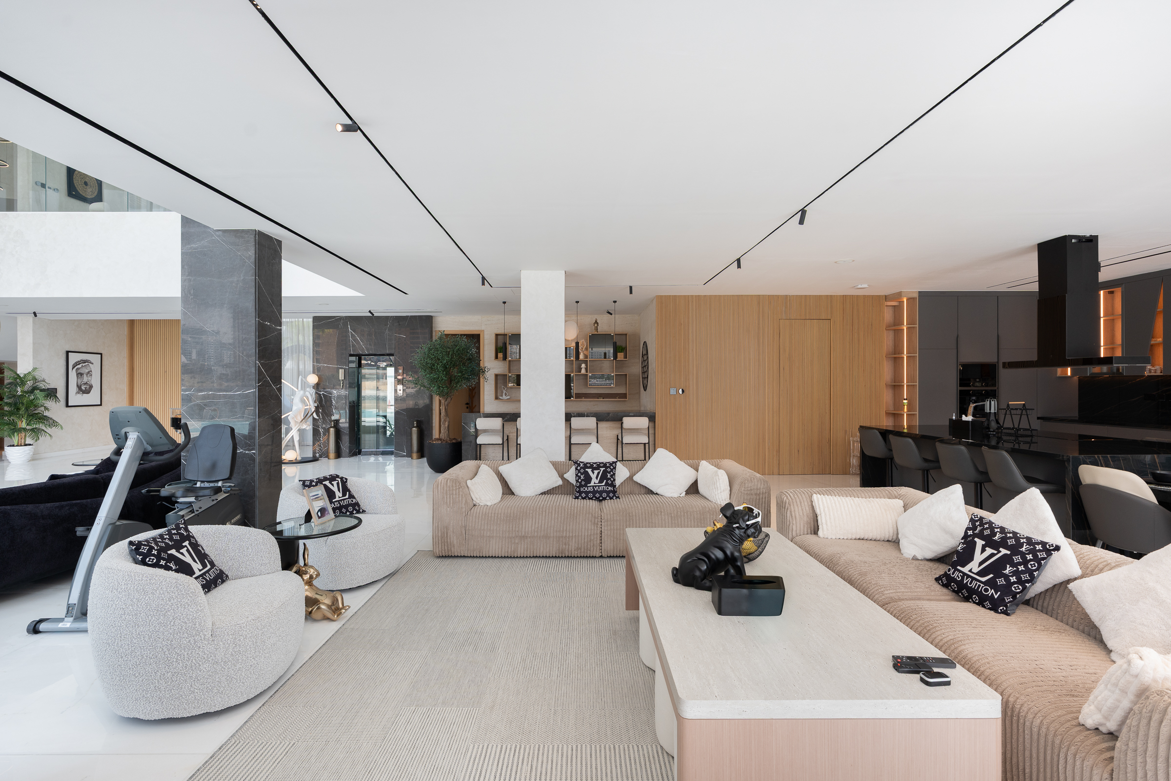  Expertly Upgraded Signature Villa on Palm Jumeirah - 物件實景