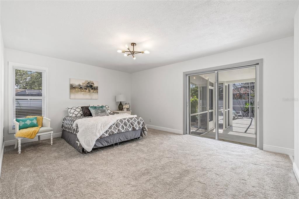 St Petersburg, Florida, 33705, United States, 4 Bedrooms Bedrooms, ,2 BathroomsBathrooms,Residential,For Sale,1919493