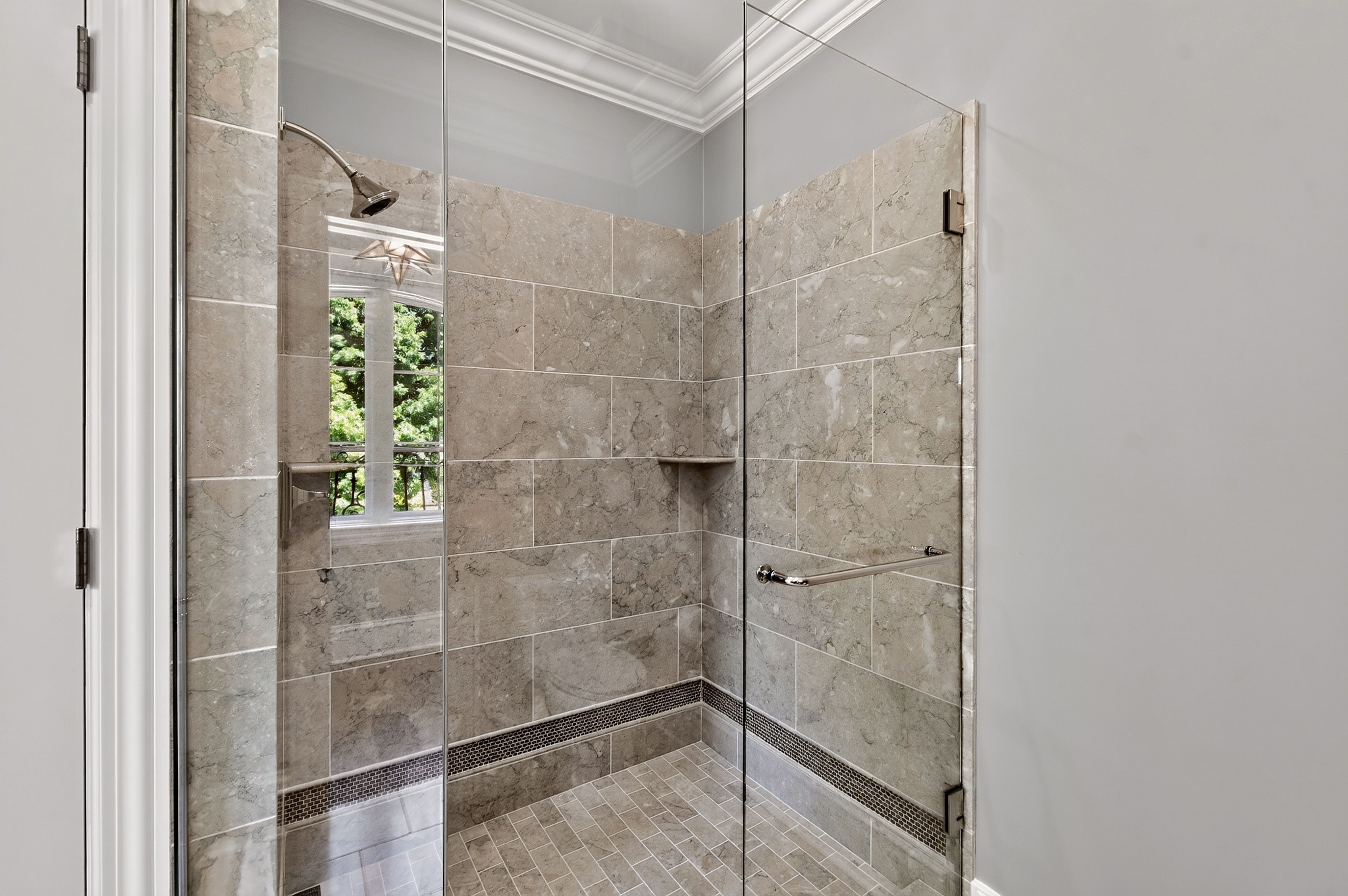  1412 Hedgelawn Way, Raleigh, NC 27615 - 物件實景