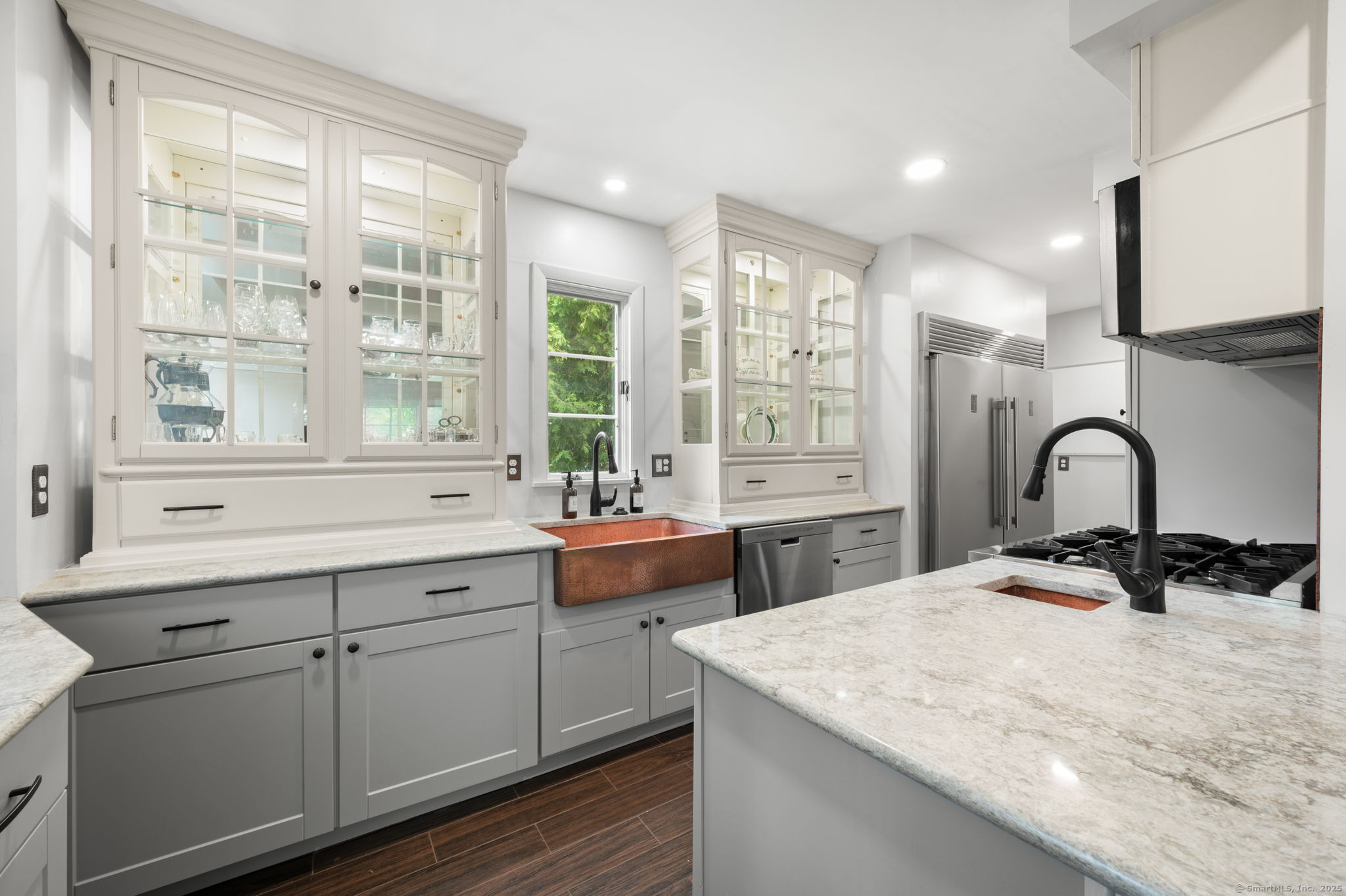 New London, Connecticut, 06320, United States, 3 Bedrooms Bedrooms, ,Residential,For Sale,1942755