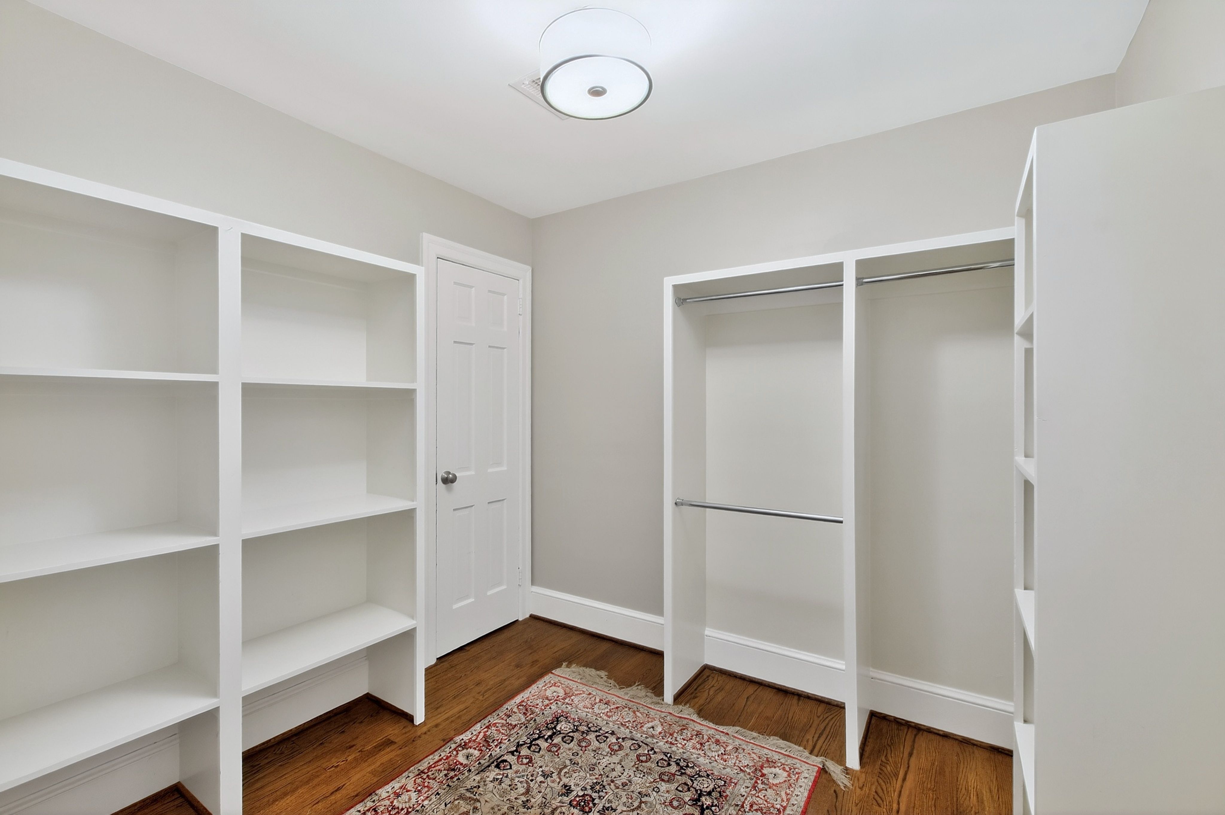  2507 Sanderson Drive, Raleigh, NC 27608 - 物件實景