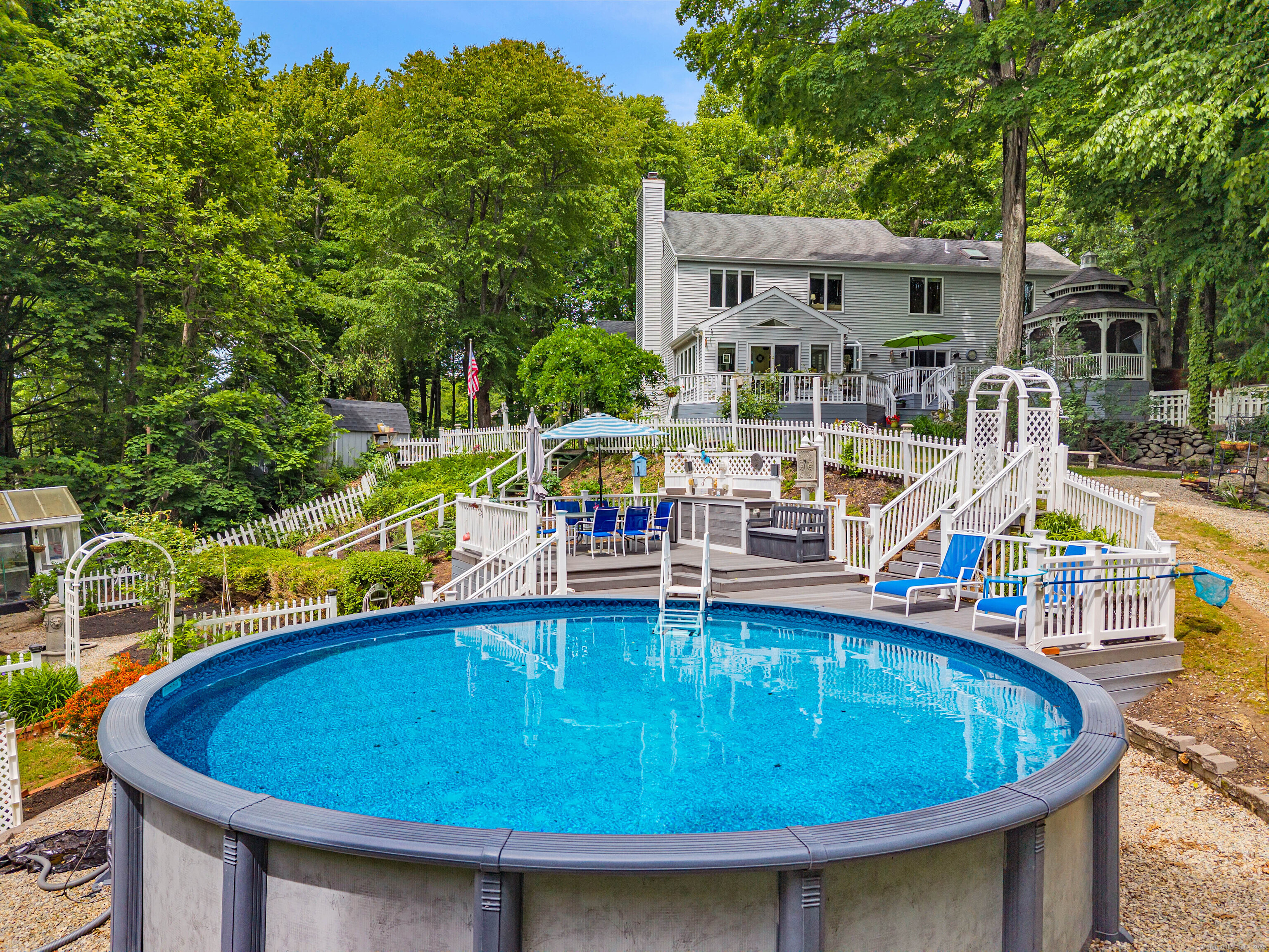 Madison, Connecticut, 06443, United States, 4 Bedrooms Bedrooms, ,3 BathroomsBathrooms,Residential,For Sale,1896835
