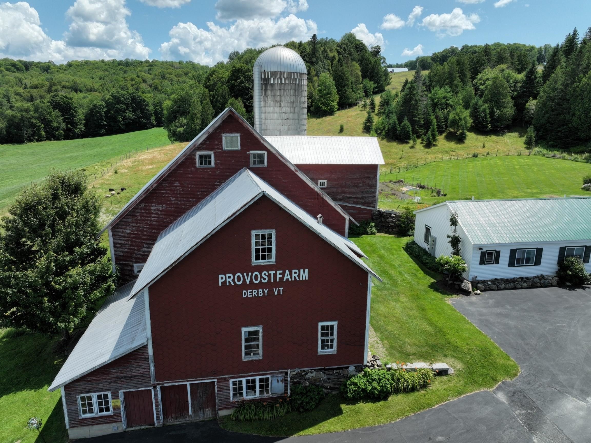 Derby, Vermont, 05829, United States, ,Residential,For Sale,1998770
