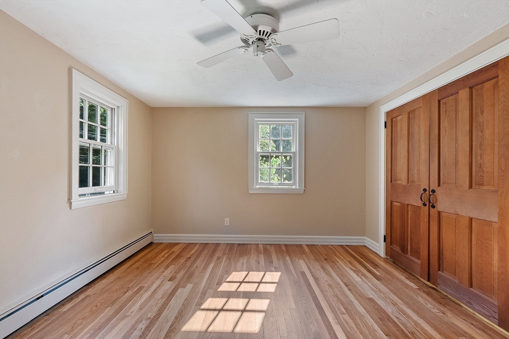 Harvard, Massachusetts, 01451, United States, 4 Bedrooms Bedrooms, ,3 BathroomsBathrooms,Residential,For Sale,1895832
