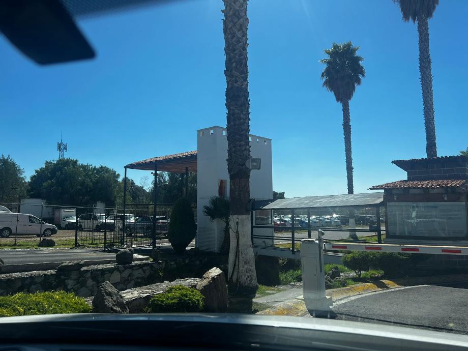 Boulevard Ram?n G. Bonfil, Pachuca de Soto, Hidalgo, 42084, Mexico, 4 Bedrooms Bedrooms, ,3 BathroomsBathrooms,Residential,For Sale,Boulevard Ram?n G. Bonfil,1672492