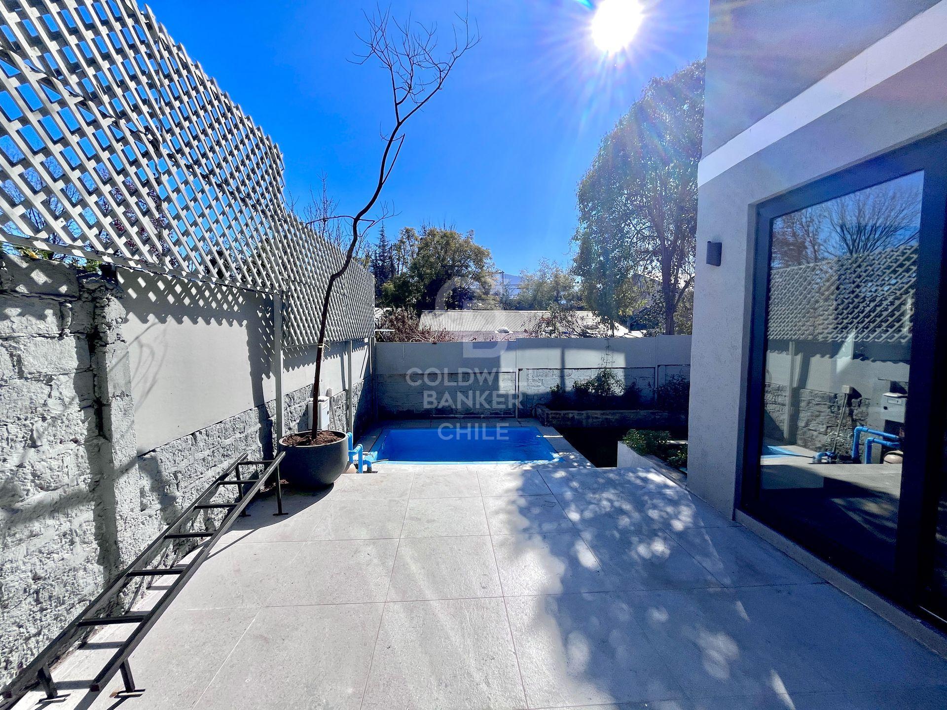 Vitacura, Chile, 3 Bedrooms Bedrooms, ,4 BathroomsBathrooms,Residential,For Sale,1898665