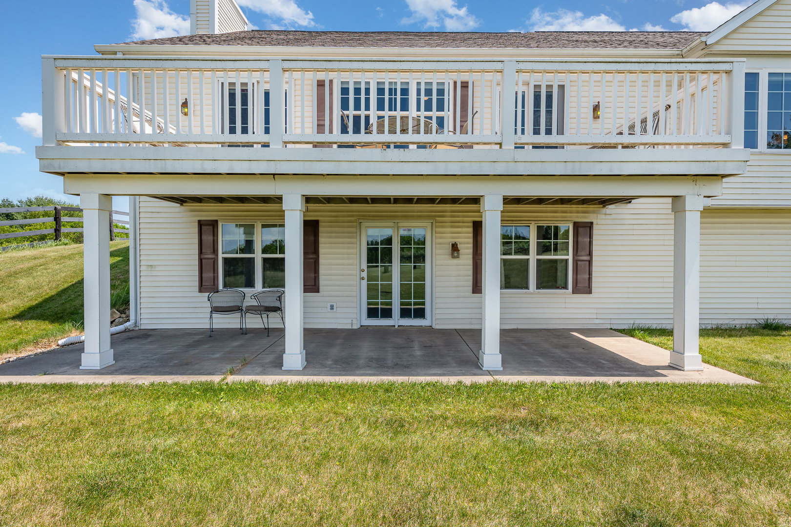 Caledonia, Illinois, 61011, United States, 4 Bedrooms Bedrooms, ,5 BathroomsBathrooms,Residential,For Sale,1984139