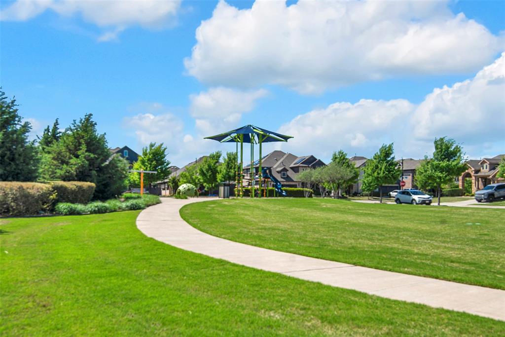Little Elm, Texas, 76227, United States, 4 Bedrooms Bedrooms, ,3 BathroomsBathrooms,Residential,For Sale,1866695