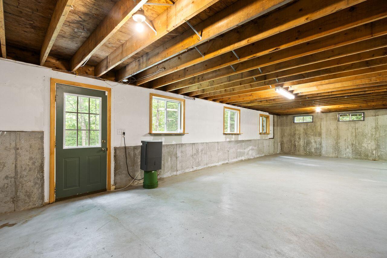 Biddeford, Maine, 04005, United States, 3 Bedrooms Bedrooms, ,2 BathroomsBathrooms,Residential,For Sale,1903866